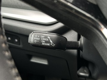 Skoda Octavia IV Liftback 1.5 TSI EVO 150KM 2023 Skoda Octavia 1.5TSI 150KM Style DSG l LED Matrix,, zdjęcie 17