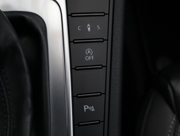 Volkswagen CC 2.0 TDI BlueMotion Technology 184KM 2016 VW CC 2.0 TDI, 181 KM, DSG, Skóra, Navi, Xenon, zdjęcie 16