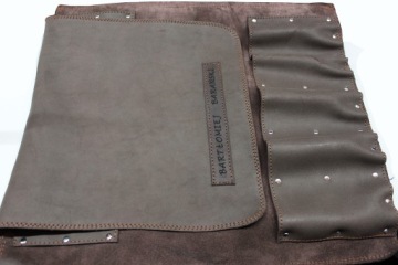 Кожаная крышка