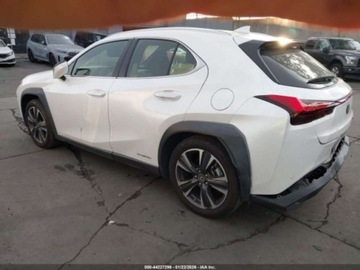 Lexus UX 2021 Lexus UX 2021 Lexus UX 250h AWD 2.0 Hybryda 181KM, zdjęcie 2