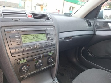 Skoda Octavia II Hatchback 1.9 TDI PD 105KM 2006 Škoda Octavia Skoda Octavia Auto w stanie, zdjęcie 21