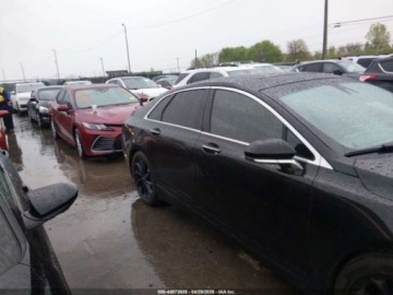 Lincoln MKZ 2020 Lincoln MKZ Reserve, 2020r., 4x4, 2.0L 2.0 Benzyna 245KM, zdjęcie 4