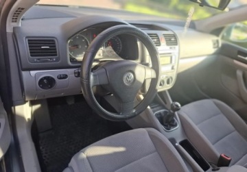 Volkswagen Jetta V 2.0 TDI-CR 140KM 2008 Volkswagen Jetta Zadbany 2.0 Diesel 140KM, zdjęcie 6