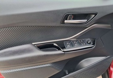 Toyota C-HR I Crossover 1.8 Hybrid 122KM 2018 Toyota C-HR Toyota C-HR 1.8 Hybryda 122KM, zdjęcie 16