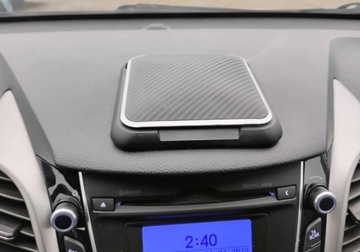 Hyundai i30 II 2015 Hyundai i30 2015r. 1.6 CRDI. Uszkodzony tyl i lekko lewy przod. Jezdzi., zdjęcie 12