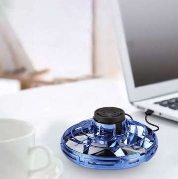 Летающий спиннер НЛО для детей в подарок