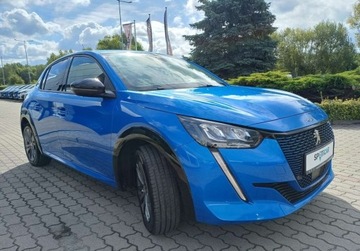 Peugeot 208 II e-208 Elektryczny 136KM 2022 Peugeot 208 e-208 ALLURE PACK 136 KM DEMO Serwis w ASO Gwarancja FV23, zdjęcie 2