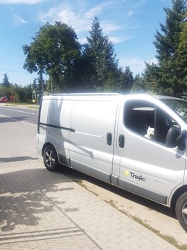 RENAULT TRAFIC L1 SHORT KRÁTKÁ 2001 - 2014 STŘEŠNÍ NOSIČ STŘEŠNÍ KUFR