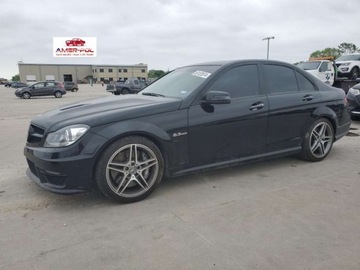 Mercedes Klasa C W205 2014 Mercedes-Benz Klasa C 63 amg, 2014r., 6.2L 6.2 Benzyna 451KM