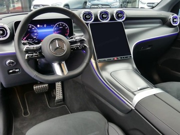 Mercedes GLC C254/X254 Coupe 2.0 200 204KM 2025 MERCEDES-BENZ GLC 200 4-Matic AMG Line 2.0 (204KM) 2025, zdjęcie 6