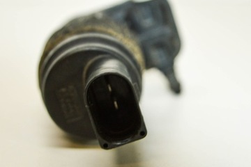 MOTOREK NÁDOBKY OSTŘIKOVAČŮ AUDI Q5 (8R) 8K9955647 3.2L GASOLINE