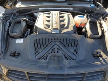 Porsche Macan SUV 3.6 V6 400KM 2018 Porsche Macan 2018, 3.6L, 4x4, TURBO, porysowany lakier 3.6 Benzyna 400KM, zdjęcie 11