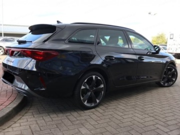 Cupra Leon II Sportstourer Facelifting 2.0 TSI 204KM 2026 CUPRA Leon 2.0 TSI 4Drive DSG Combi 204KM 2026, zdjęcie 2