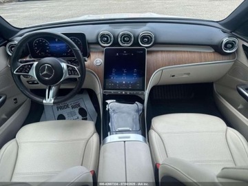 Mercedes Klasa C W206 2022 Mercedes-Benz Klasa C 300 4Matic 2022 2.0l 2.0 Benzyna 255KM, zdjęcie 6