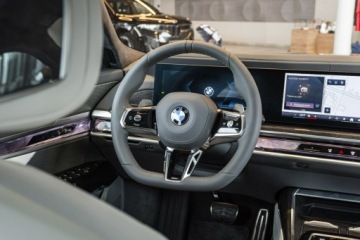 BMW Seria 7 G70 Sedan 3.0 40d 299KM 2026 BMW 740 xDrive Limuzyna, zdjęcie 19