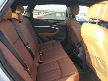 Audi Q8 2024 Audi Q8 e-tron PRESTIGE, 4x4, od ubezpieczalni Elektryczny 355KM, zdjęcie 9