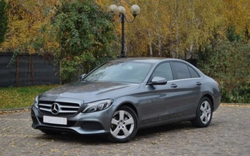 Mercedes Klasa C W205 Kombi 200 BlueTEC 136KM 2017 Mercedes-Benz Klasa C GWARANCJA, 2017r, LED, Asystent kolizji, Navi, Swiet