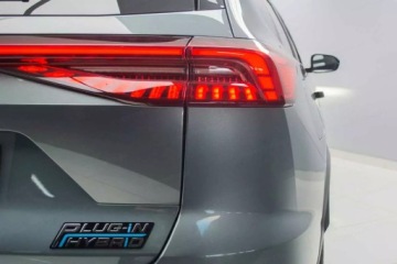 Chery Tiggo 8 SUV PHEV 1.5 T-GDI DHE 279KM 2025 CHERY TIGGO 8 Prestige Super Hybrid 1.5 T-GDI 279KM 7os. 2025, zdjęcie 16