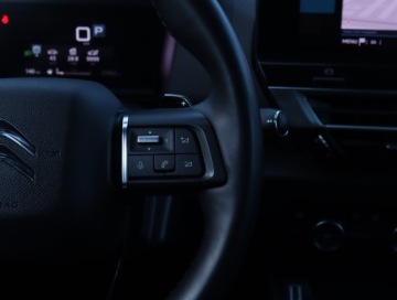 Citroen C4 III SUV 1.2 PureTech 130KM 2022 Citroen C4 1.2 PureTech, Salon Polska, Serwis ASO, zdjęcie 20