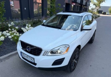Volvo XC60 I SUV 2.0 D3 163KM 2010 Volvo XC 60 Volvo XC 60 D4 Geartronic Summum 2.0 Diesel 163KM, zdjęcie 6