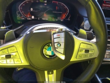 BMW Seria 7 G70 2022 BMW Seria 7 750i xDrive 2022 4.4 Benzyna 523KM, zdjęcie 5