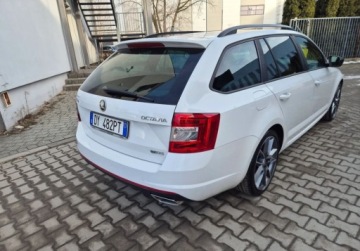 Skoda Octavia III RS Kombi 2.0 TDI 184KM 2014 Skoda Octavia 2.0 TDI RS 184km Canton skora bez rdzy NAVI 2.0 Diesel 184KM, zdjęcie 4