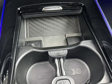 Mercedes GLB SUV 2.0 200d 150KM 2025 MERCEDES-BENZ GLB 200 d AMG Line Suv 2.0 (150KM) 2025, zdjęcie 10