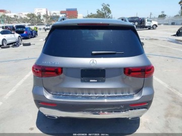 Mercedes GLB 2025 Mercedes-Benz GLB 250 2025 2.0l 2.0 Benzyna 221KM, zdjęcie 4