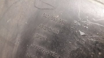 НАКЛАДКА НА КРЫЛО SEAT IBIZA ЛЕВАЯ ПРАВАЯ 6L0853969