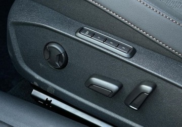 Cupra Formentor Crossover 1.5 TSI 150KM 2025 Cupra Formentor Pakiety, Kamera 360, ACC, KESSY, Bezprzewodowa ladowarka,, zdjęcie 34