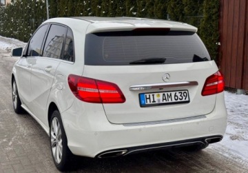 Mercedes Klasa B W246 Sports Tourer Facelifting 2.0 250 211KM 2017 Mercedes-Benz Klasa B Bezwypadkowy 4 MATIC 2.0 cm Automat ZAMIANA 2.0, zdjęcie 16