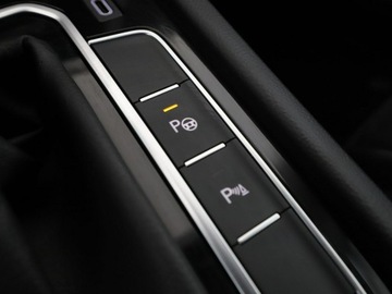 Volkswagen Passat B8 GTE Variant 1.4 TSI Plug-In-Hybrid 218KM 2019 Volkswagen Passat 1.4GTE Automat Navi ACC Virtual, zdjęcie 29