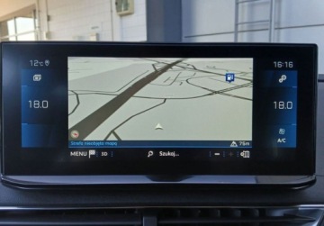 Peugeot 3008 II Crossover Facelifting  1.2 PureTech 130KM 2022 Peugeot 3008 1.2 Benzyna 130KM Allure SalonPL Iwlasc Serwis ASO 1.2, zdjęcie 17