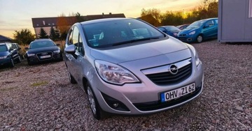 Opel Meriva II Mikrovan 1.4 Turbo ECOTEC 120KM 2013 Opel Meriva Opel Meriva 1.4 150 Jahre 1.4 Benzyna 120KM, zdjęcie 3