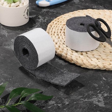 САМОКЛЕЯЩИЙСЯ ВОЙЛОК С КЛЕЕМ ЧЕРНЫЙ ПОДКЛАДКА ДЛЯ МЕБЕЛИ 10 Х 100 СМ