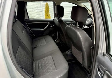Dacia Duster I SUV Facelifting 1.2 TCe 125KM 2014 Dacia Duster Dacia Duster 1.2 TCe Celebration 1.2 Benzyna 125KM, zdjęcie 15