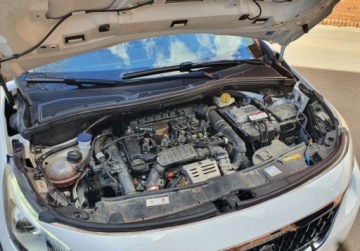 Peugeot 2008 I SUV Facelifting 1.2 PureTech 110KM 2016 Peugeot 2008 Panorama LED Nawigacja GetHelp 1.2 Benzyna 110KM, zdjęcie 24