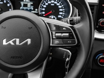 Kia Ceed III Kombi Facelifting 1.5 T-GDI 160KM 2022 Kia Cee'd GD4E984#1.5 T-GDI M 2 stref klima K.cof, zdjęcie 15