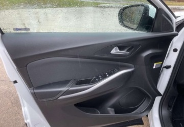 Opel 2018 Opel Grandland X Opel Grandland X 1.2 StartStop 120 Jahre 1.2 Benzyna, zdjęcie 11