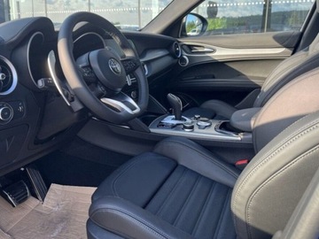 Alfa Romeo Stelvio SUV Facelifting 2023 2.0 GME Turbo 280KM 2025 ALFA ROMEO Stelvio Turbo Veloce Q4 Suv 2.0 (280KM) 2025, zdjęcie 4