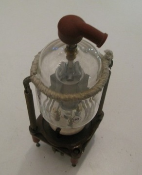 Электронная лампа В1-0,15/55