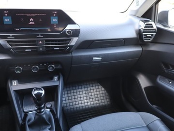 Citroen C4 III SUV 1.2 PureTech 130KM 2021 Citroen C4 1.2 PureTech, Salon Polska, zdjęcie 7