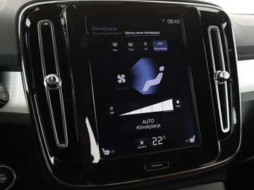 Volvo XC40 Crossover 1.5 T3 163KM 2019 Volvo XC 40 Momentum Pro T3 automat skóra navi, zdjęcie 27