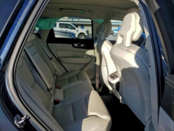 Volvo XC60 II 2018 Volvo XC 60 2018 r., 2,0L T6 INSCRIPTION 2.0 Benzyna 316KM, zdjęcie 9