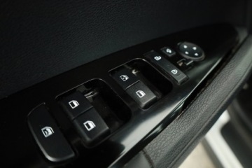 Kia Sportage V SUV 1.6 T-GDI HEV 230KM 2023 Kia Sportage 1.6 T-GDI HEV, Salon Polska, zdjęcie 19