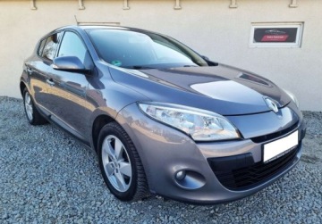 Renault Megane III Hatchback 1.6 16v 110KM 2010 Renault Megane SLICZNY 1.6 Benzyna BOGATA WERSJA Oryginal ZADBANY Niski Pr, zdjęcie 2