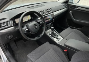 Skoda Superb III Kombi Facelifting 2.0 TSI 190KM 2022 Skoda Superb Style Pakiet Comfort, GPS, Tempomat, Fotel z pamiecia, Kamer, zdjęcie 6