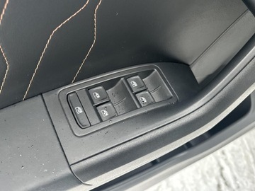 Cupra Ateca Crossover Facelifting 1.5 TSI 150KM 2024 Cupra Ateca 1.5TSI DSG Pakiet XL - El. Klapa - Sal, zdjęcie 31