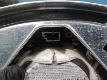 MERCEDES BENZÍN CDI W203 AIRBAG ŘIDIČE X