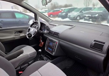 Volkswagen Sharan I 2.0 TDI 140KM 2006 Volkswagen Sharan 2,0 TDI 140 KM 7- osobowy zarejestrowany 2.0 Diesel 140KM, zdjęcie 6